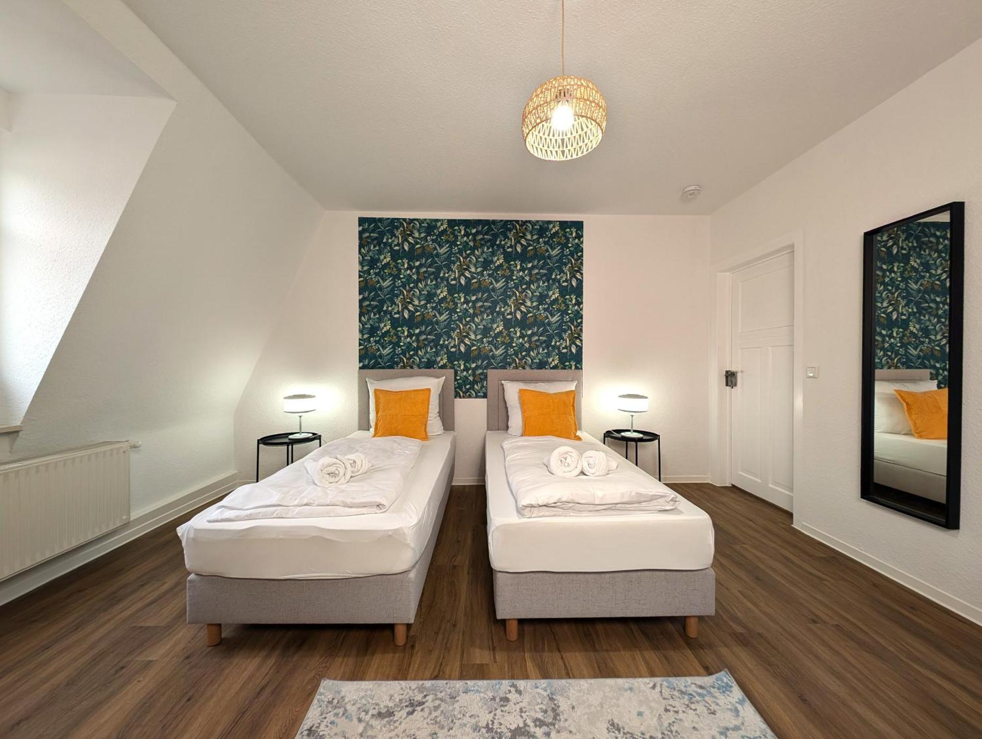 Bohnapartments - Topfmarkt Xxl Suiten - Neu In Top Zentrumslage, Vollausstattung, Wlan, Parkplaetze Ilmenau Exterior photo